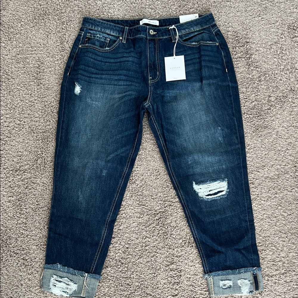 NWT KanCan Dark Wash Relaxed Fit Cropped Distressed Jeans